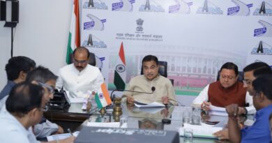राज्य के सड़क नेटवर्क को सशक्त बनाने के लिए मुख्यमंत्री ने केन्द्रीय मंत्री की अध्यक्षता में आयोजित बैठक किया प्रतिभाग