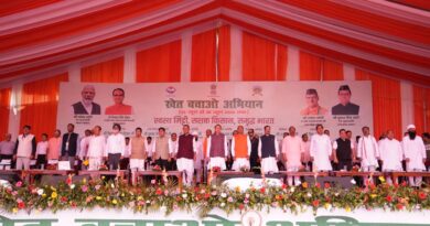 खेत बचाओ अभियान का शुभारंभ, केंद्रीय कृषि मंत्री एवं मुख्यमंत्री धामी का भव्य स्वागत