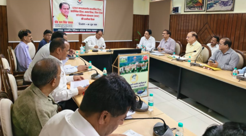 सूबे के स्कूलों में अनिवार्य होगा एनसीसी, एनएसएस व स्काउट- डाॅ. धन सिंह रावत