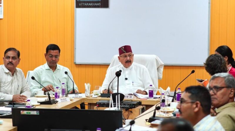 वन भूमि हस्तांतरण प्रकरणों का समय से करें निस्तारण : महाराज