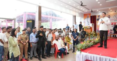 ड्रग फ्री उत्तराखंड से विकसित भारत-2047 तक, बनबसा में सीएम धामी का युवाओं से संवाद