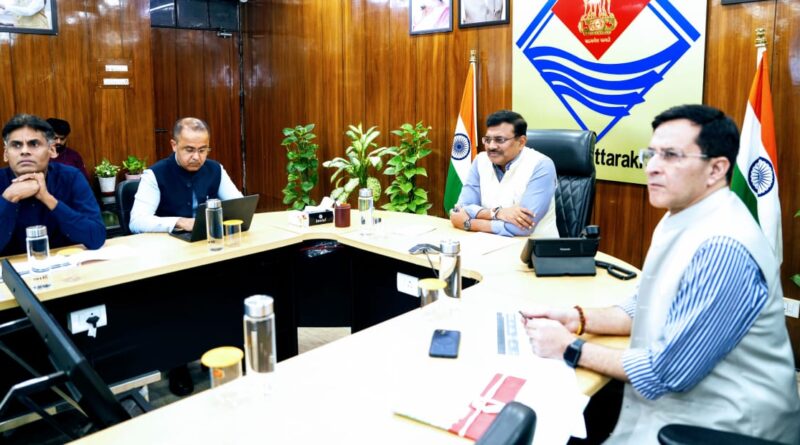 मुख्य सचिव ने की पुलिस विभाग के कार्यों की समीक्षा, साइबर पुलिसिंग, मानव तस्करी एवं डिजिटल इन्वेस्टीगेशन को मजबूत करने के निर्देश