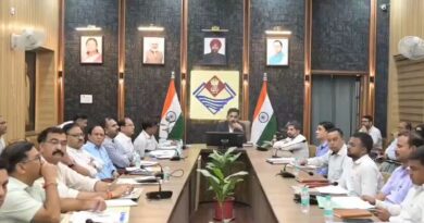 जिला योजना डीएम ने विभागों को दिए प्रगति बढाने के निर्देश, समयबद्ध ढंग से पूर्ण हों विकास कार्य, टेंडर एवं अन्य प्रक्रियाएं जल्द पूरी करने के निर्देश