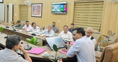 विशेष गहन पुनरीक्षण कार्य प्रगति की जिलाधिकारी ने की समीक्षा, राजनीतिक दलों के प्रतिनिधियों के साथ हुई बैठक