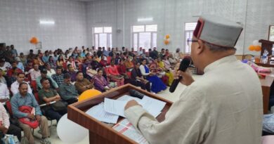 महाराज ने मौके पर ही किया जन समस्याओं का निस्तारण, श्रम विभाग द्वारा आयोजित श्रमिक पंजीकरण एवं नवीनीकरण शिविर में किया प्रतिभाग